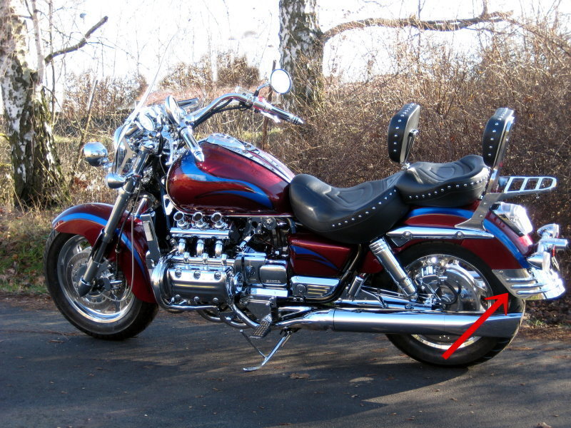 GOLDWING Valkyrie Rear Fender Extension 1-327 MADE BY SHOW CHROME
